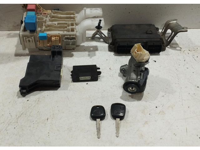 Řídící jednotka 89661-0DB00, 89661-0DB00 Toyota Yaris 2009