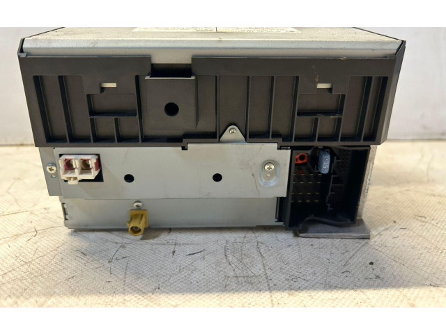 Pojistková skříňka Радио/ проигрыватель / навигация A1699002900, 640940 Mercedes-Benz B W245 2008