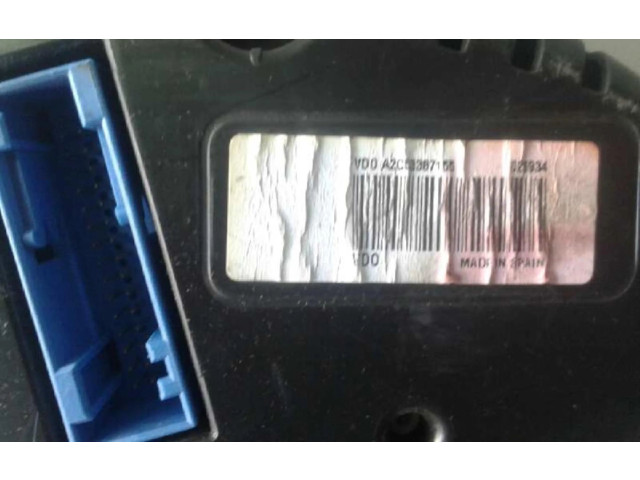 Přístrojová deska Seat Ibiza IV (6J,6P) 6J0920802