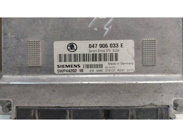 Блок управления двигателя 047906033E, 5WP4420210 Skoda Fabia Mk1 (6Y)