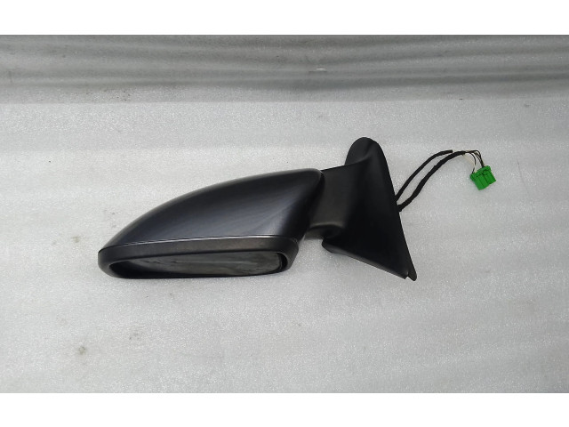 Зеркало электрическое Volvo V70 2000 - 2004 года