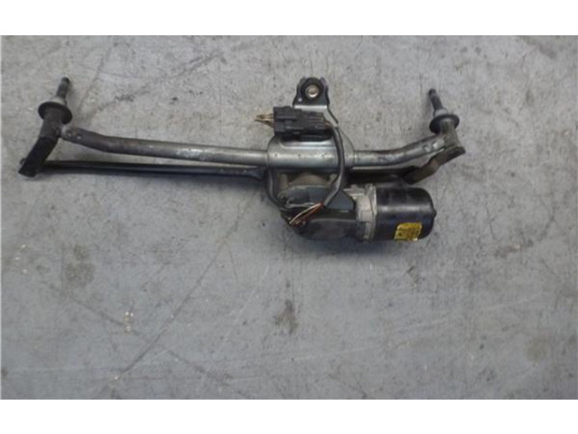 Моторчик дворников     Renault Trafic I