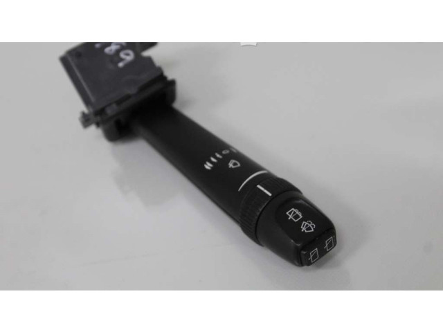 Ручка стеклоочистителей 31268569   Volvo V70