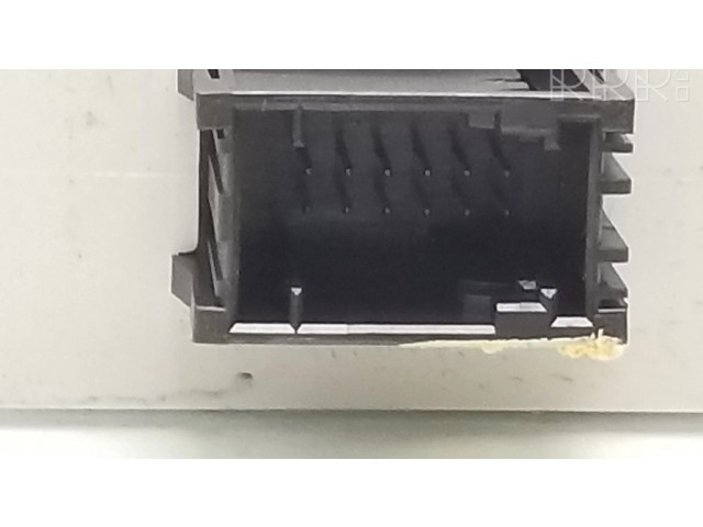 Модуль управления зеркалом крыла