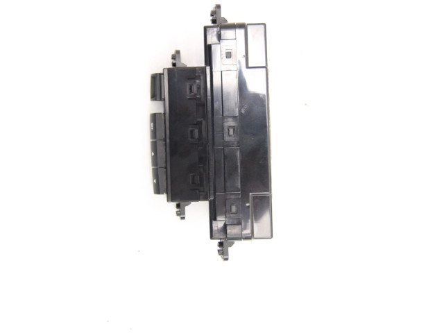 Дисплей    957101H700, 957101H700   KIA Ceed