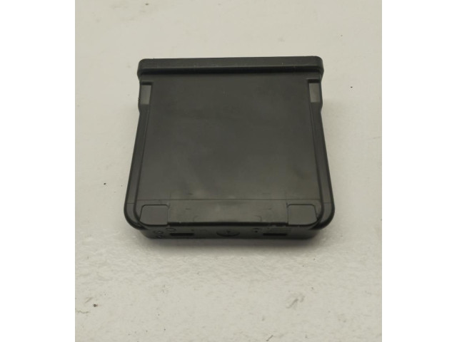 Блок управления двигателя 32364244   Volvo XC60