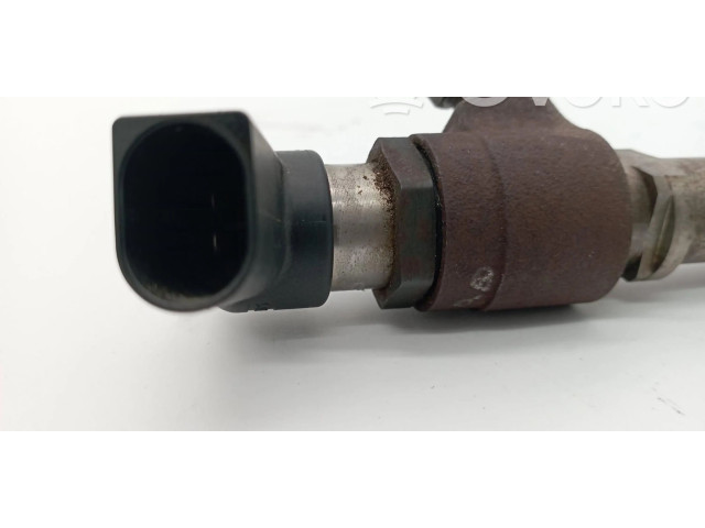 Vstřikovač 5U3Q9K546AA Peugeot 207 CC