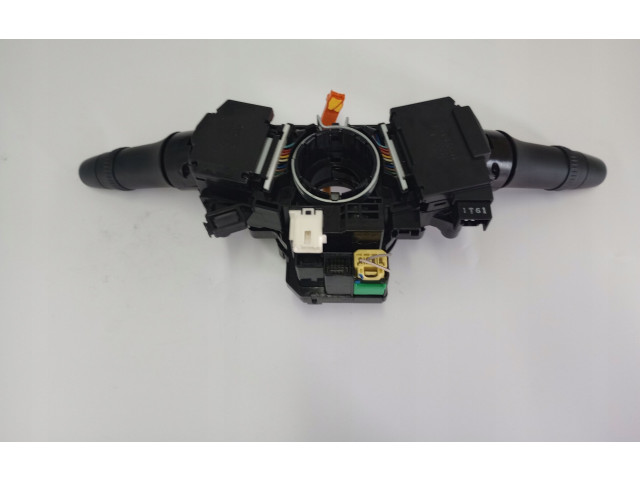 Ручка стеклоочистителей 8617A076 Mitsubishi Outlander