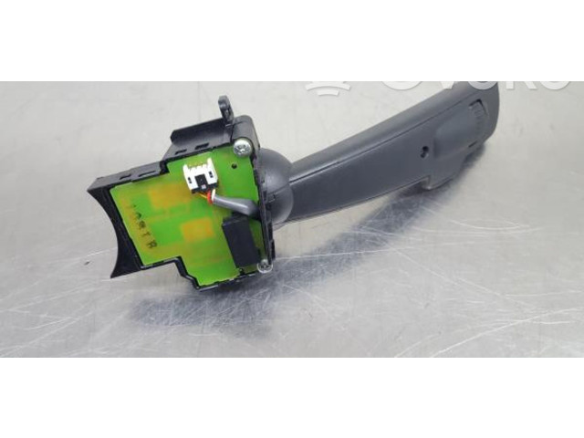 Включатель скорости стеклоочистителей 17D770, PA6GF30 Volvo C30