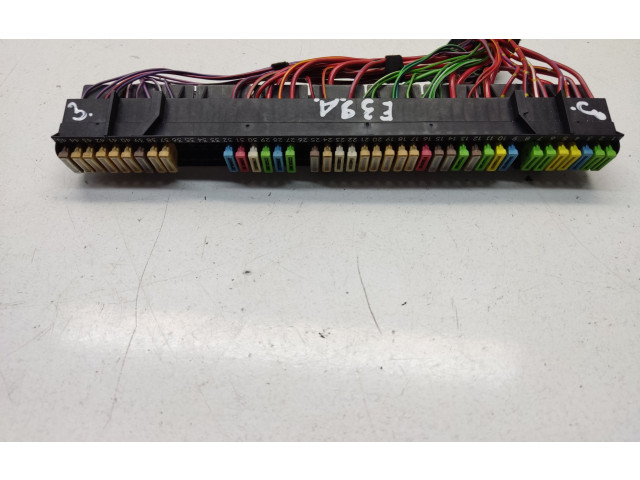 Pojistková skříňka 8366570, 61138366570 BMW 5 E39 2001
