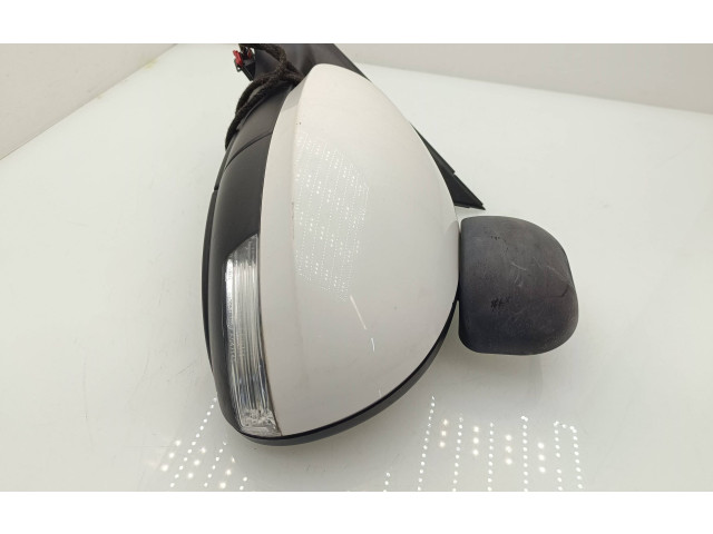 Зеркало электрическое Skoda Yeti (5L) 2009 - 2017 года