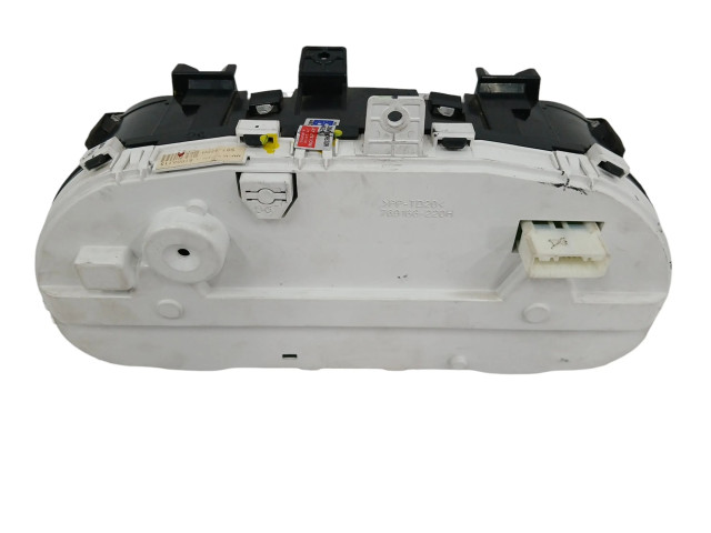 Панель приборов 8100A115, OBSERVARFOTO Mitsubishi Outlander