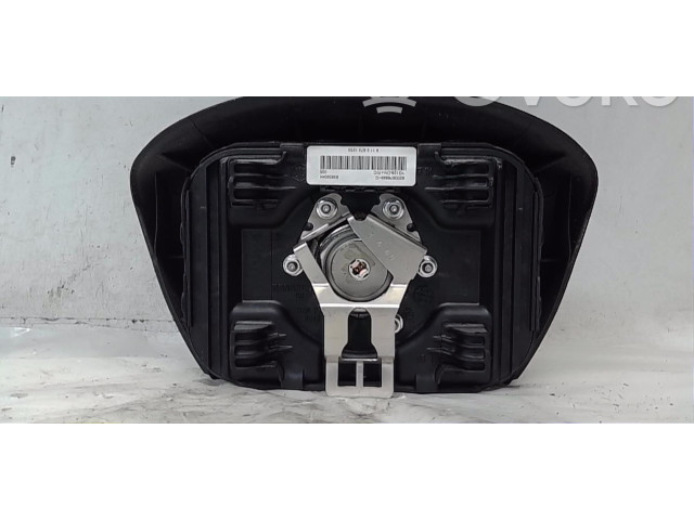 Подушка безопасности водителя 8200676895   Renault Trafic II (X83)