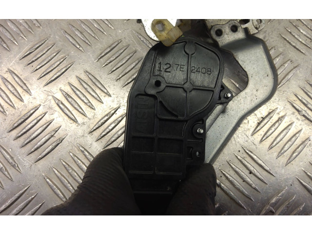 Замок багажника     Daihatsu Terios  -  года