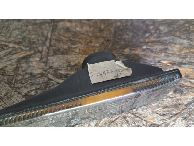 Указатель поворота переднего бампера