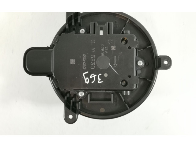 Вентилятор печки 85653529 Chevrolet Camaro