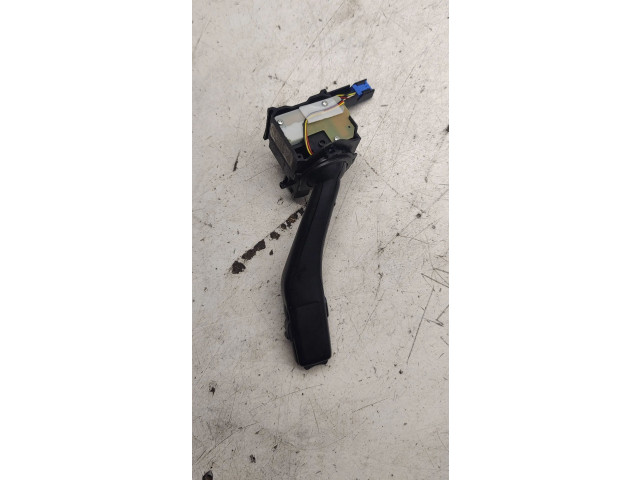 Ручка стеклоочистителей 1k0953519A Volkswagen Golf Plus