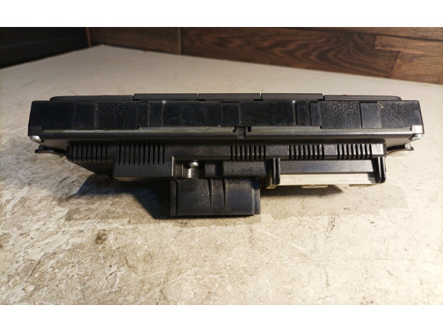 Блок управления климат-контролем 3C8907336ZJU, K0045HB00975100 Volkswagen Golf VI