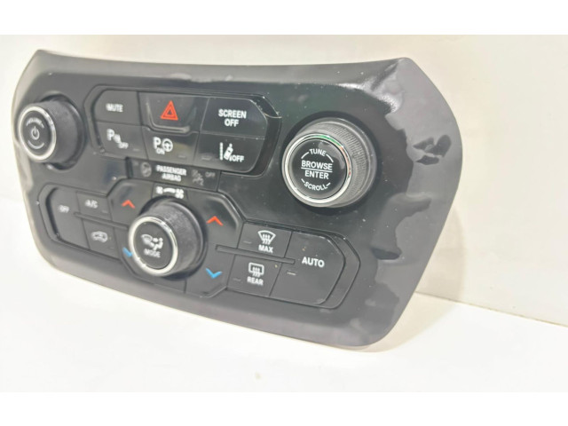 Блок управления климат-контролем Jeep Renegade