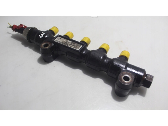 Топливная рампа Mazda 3 I