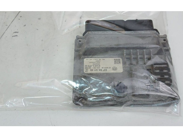 Блок управления двигателя 03P906021AN   Skoda Fabia Mk2 (5J)