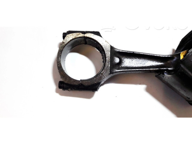 Поршень с шатуном Land Rover Freelander для дизельного двигателя 2.0