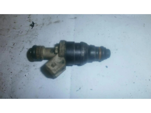 Vstřikovač 0280155002 Saab 9000 CC pro benzínový motor 2.3