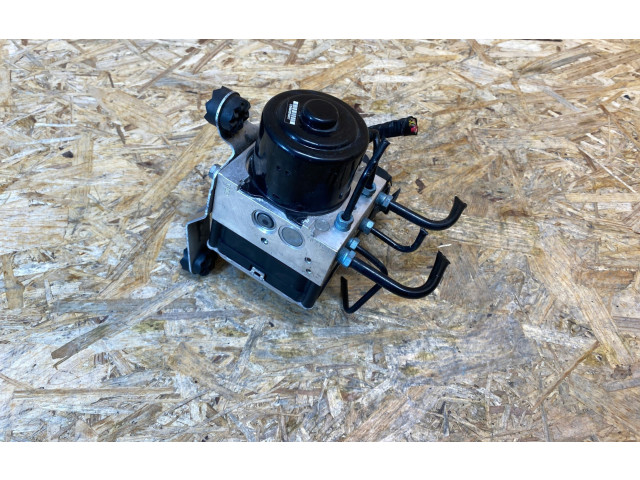 Блок АБС    BMW  X3 F25  2010 - 2017 года