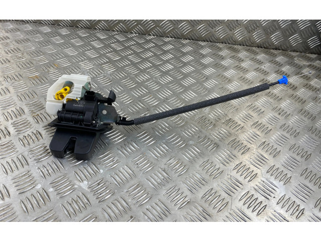 Замок багажника 4M0827506D Audi Q7 4M 2015 - года