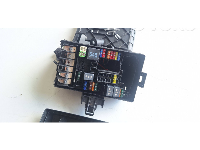 Блок предохранителей  5Q0907361D   Volkswagen Golf Sportsvan    