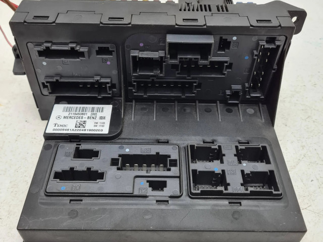 Pojistková skříňka 2115453801 Mercedes-Benz E W211 2004