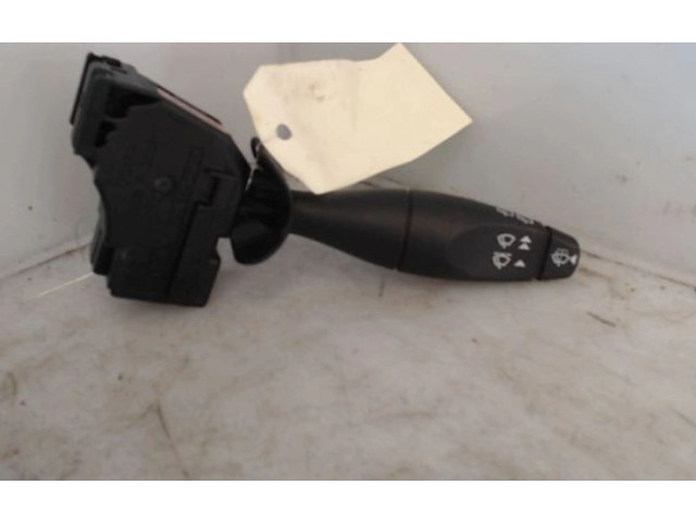 Ручка стеклоочистителей 1140522, 1140522 Ford Fusion