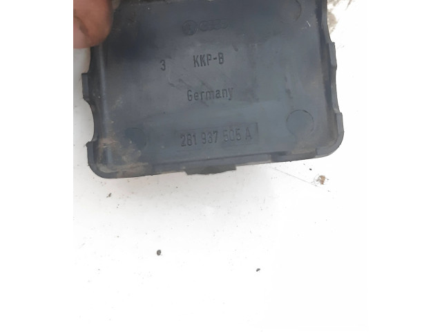 Блок предохранителей  2B1937505A   Volkswagen Transporter - Caravelle T4    