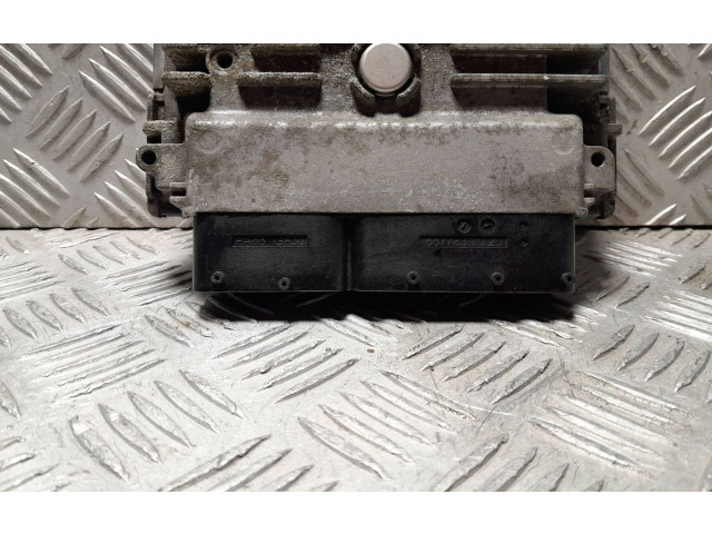 Блок управления двигателя 03L906023AG, 5WP42814AA Skoda Octavia Mk2 (1Z)