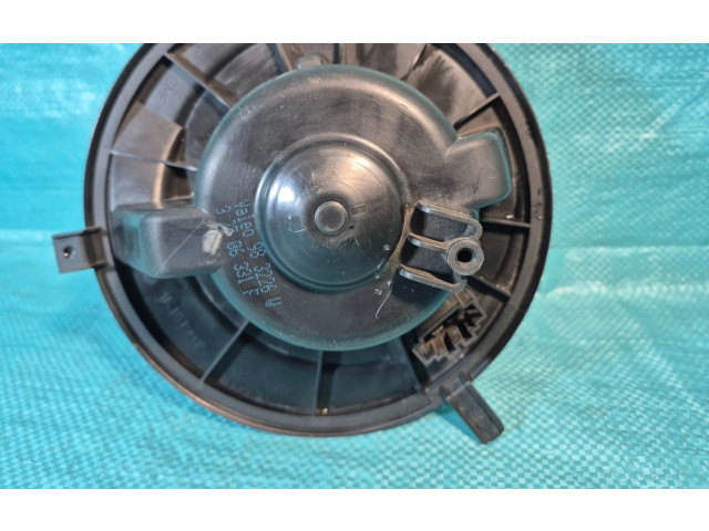 Вентилятор печки 983226, 32306331F Volkswagen Caddy