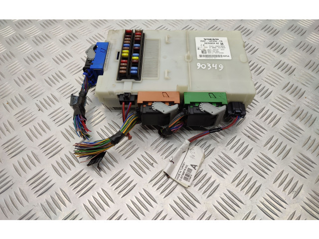 Блок предохранителей 7G9T14C256FA, 30765624   Volvo XC70    