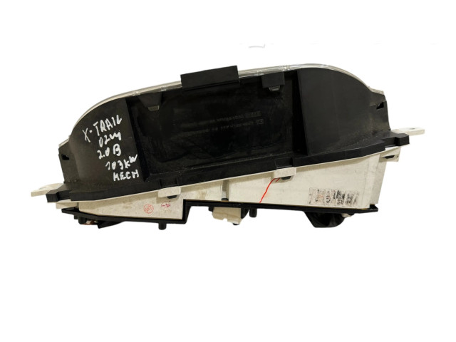 Панель приборов    Nissan X-Trail T30       