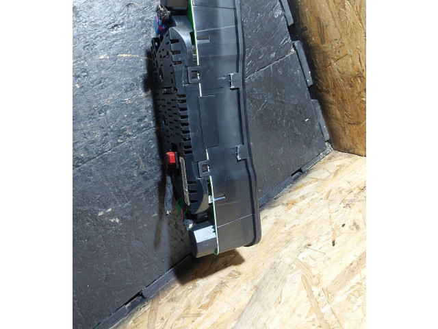 Спидометр (приборный щиток)  4B0919880HX   Audi A6 S6 C5 4B 