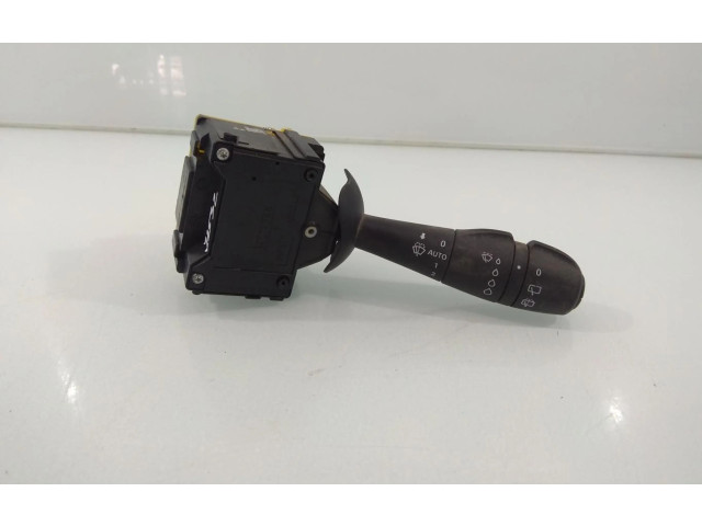 Переключатель дворников Renault Captur