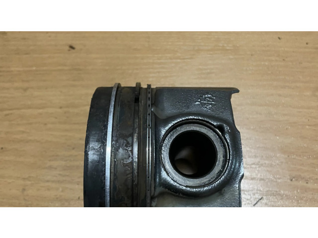  Поршень  1612731880, 1609067980  Citroen Jumper для дизельного двигателя 2.0