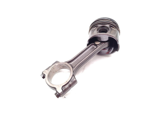 Píst K9K636 Nissan Juke I F15 K9K636