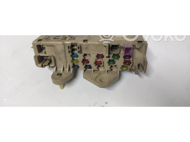 Pojistková skříňka 1409709078 Mazda 323 F 2000