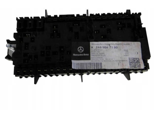   Pojistková skříňka A2469067100, A2469067100   Mercedes-Benz GLA W156 2013