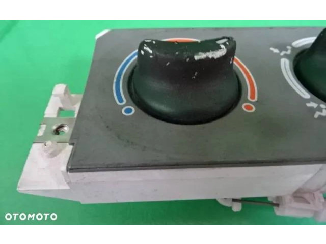 Блок управления климат-контролем 52492882 Renault Twingo I