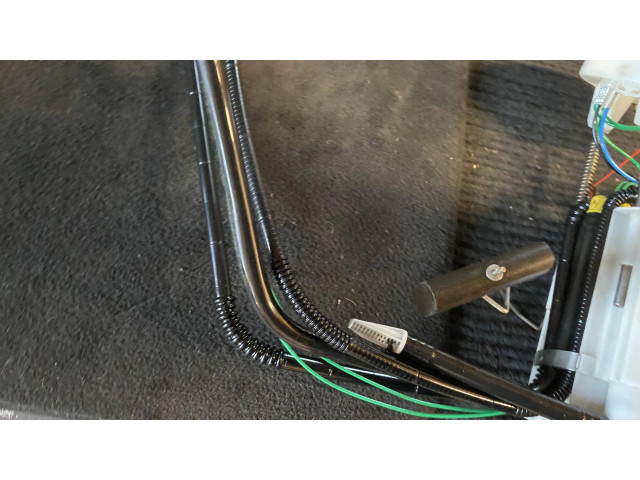 Насос топлива (в топливном баке)