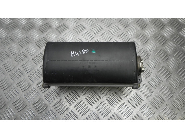 Надувная подушка для пассажира