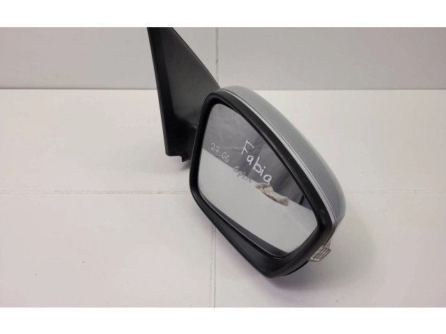 Зеркало электрическое Skoda Fabia Mk3 (NJ) 2015 - 2021 года