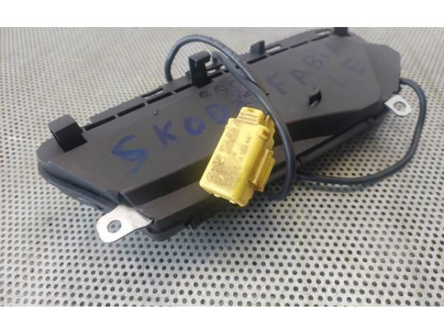 Подушка безопасности в сиденье 6Q4880241H Skoda Fabia Mk1 (6Y)