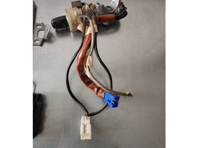 Комплект блоков управления 22611AK672, A18000R7R Subaru Forester SG