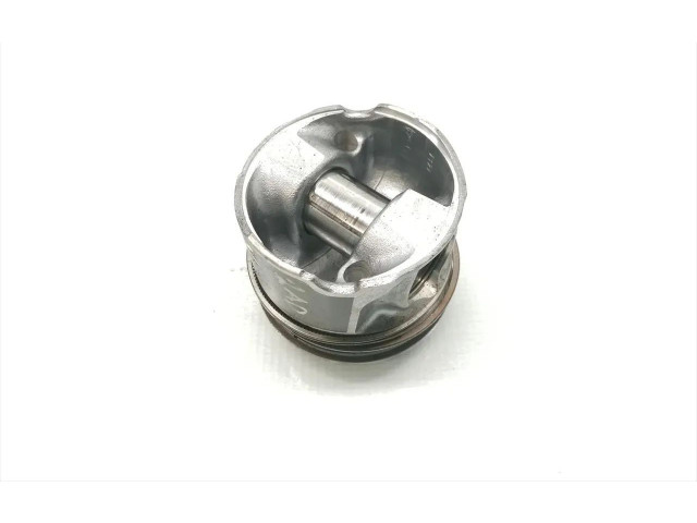 Píst Toyota RAV 4 (XA30)